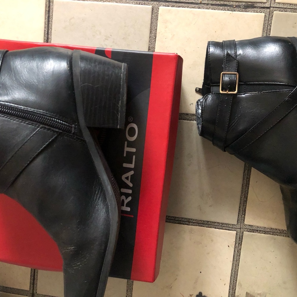 Boots - Picture 2 of 6